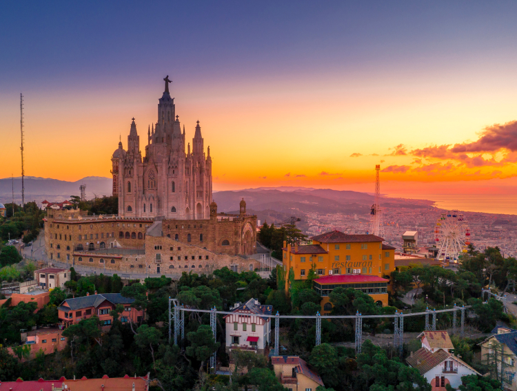 Barcelona crkva Expiatori del Sagrat Cor_750x568