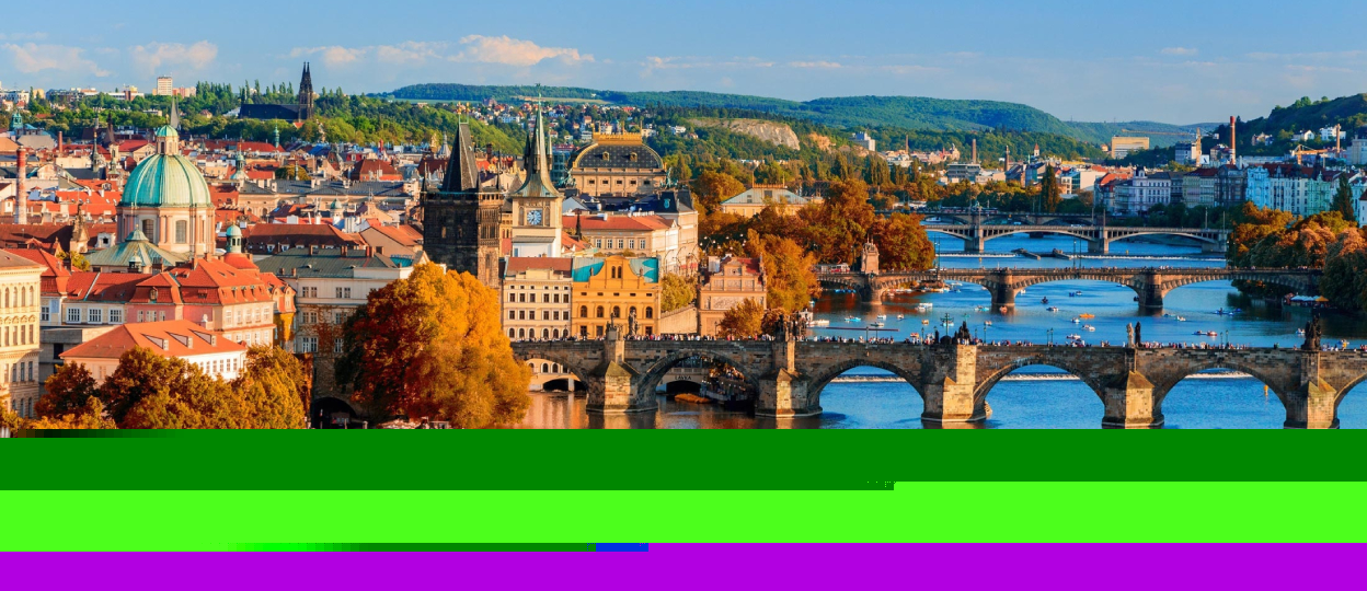 Prag pogled na rijeku Vltavu u praške mostove_1248X540